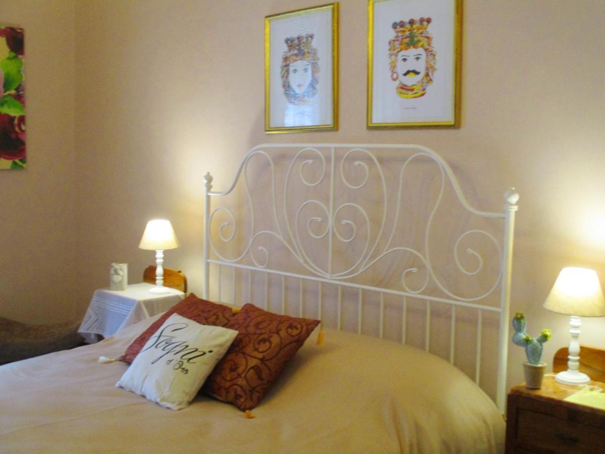 Diletta Oasi Bed & Breakfast Catania Luaran gambar